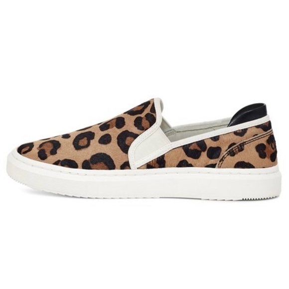 New UGG Alameda Leopard Print Spotty Slip-On Sneakers Shoes - Women’s Size 6 - Picture 3 of 6